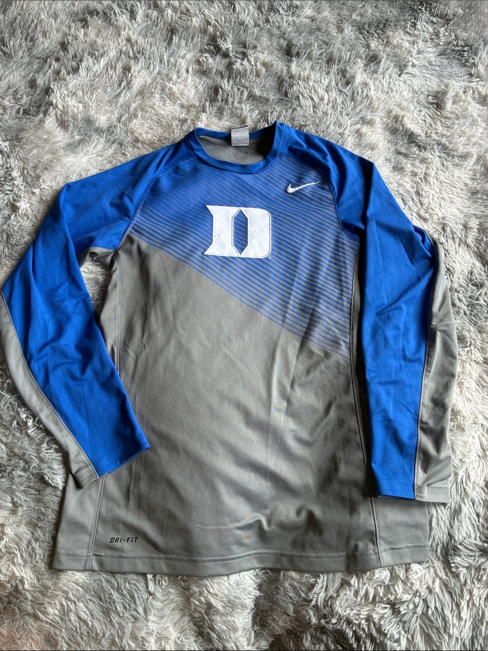 Nike Long Sleeve Dri-FIT Performance Shirt -‎ Gray & Blue